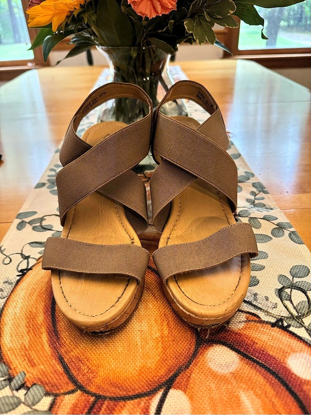 CL by Laundry Wedge Sandals